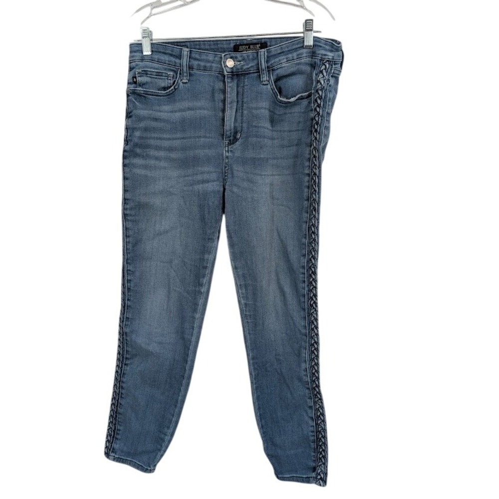 Judy Blue Women's Mid-Rise Relaxed Fit Braided side Blue Jeans sz 13/31